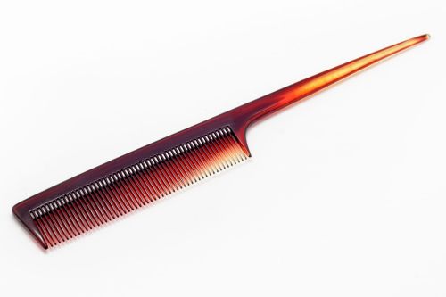 grzebień z rączką plastikowy